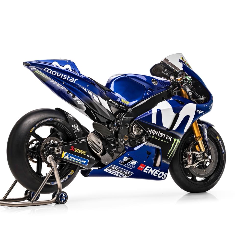 akrapovič_yamaha